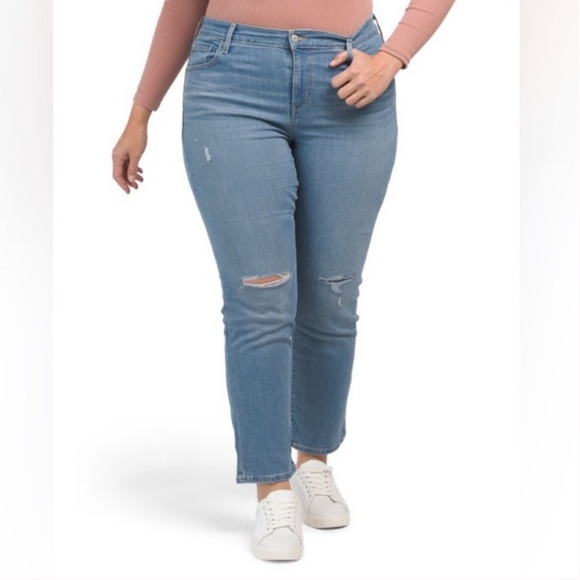 Levi's Denim - Levi's Light Blue High-Rise Distressed Straight Jeans size 22W Preloved